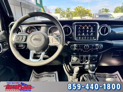Used 2023 Jeep Wrangler Unlimited Sahara AWD/4WD image 23