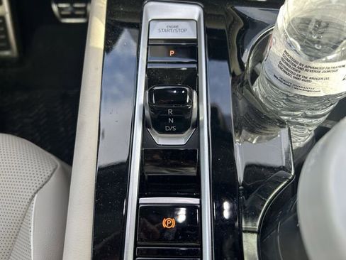 New 2026 Volkswagen Atlas SEL Premium R-Line AWD/4WD image 14