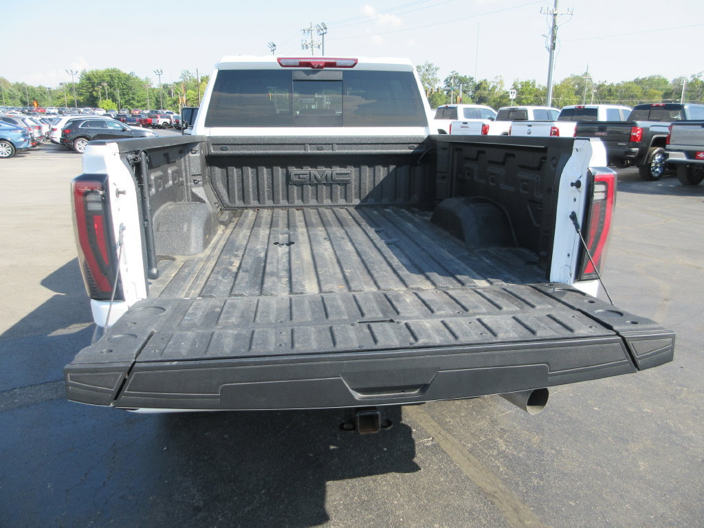 Certified 2025 GMC Sierra 2500 AT4 w/ AT4 Premium Plus Package AWD/4WD image 8