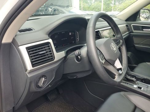 Used 2022 Volkswagen Atlas SE image 5