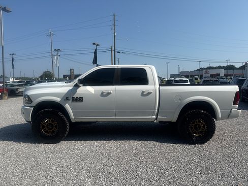 Used 2018 RAM 2500 Laramie w/ Sport Appearance Group AWD/4WD image 8