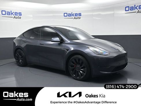 Used 2022 Tesla Model Y Performance AWD/4WD image 1