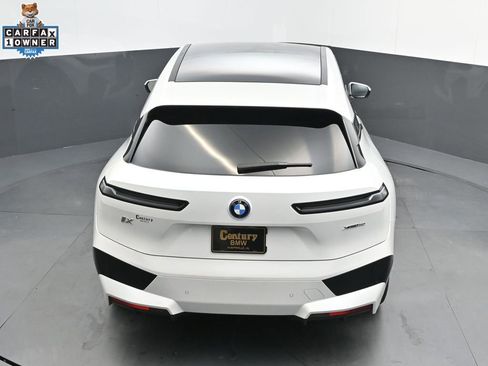 Certified 2024 BMW iX xDrive50 w/ Premium Package AWD/4WD image 36