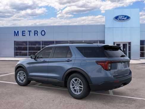 New 2026 Ford Explorer Active AWD/4WD image 5