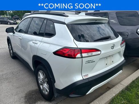 Certified 2024 Toyota Corolla Cross LE FWD image 4