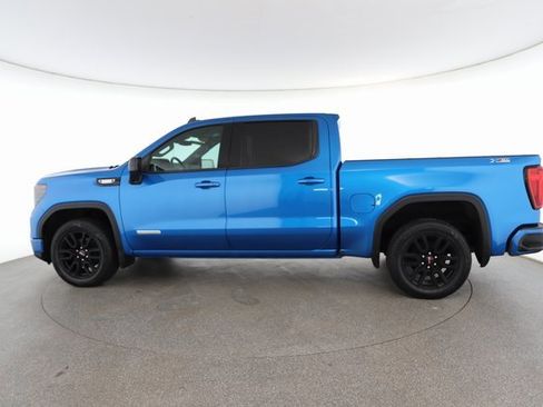 Used 2022 GMC Sierra 1500 Elevation w/ Preferred Package image 7