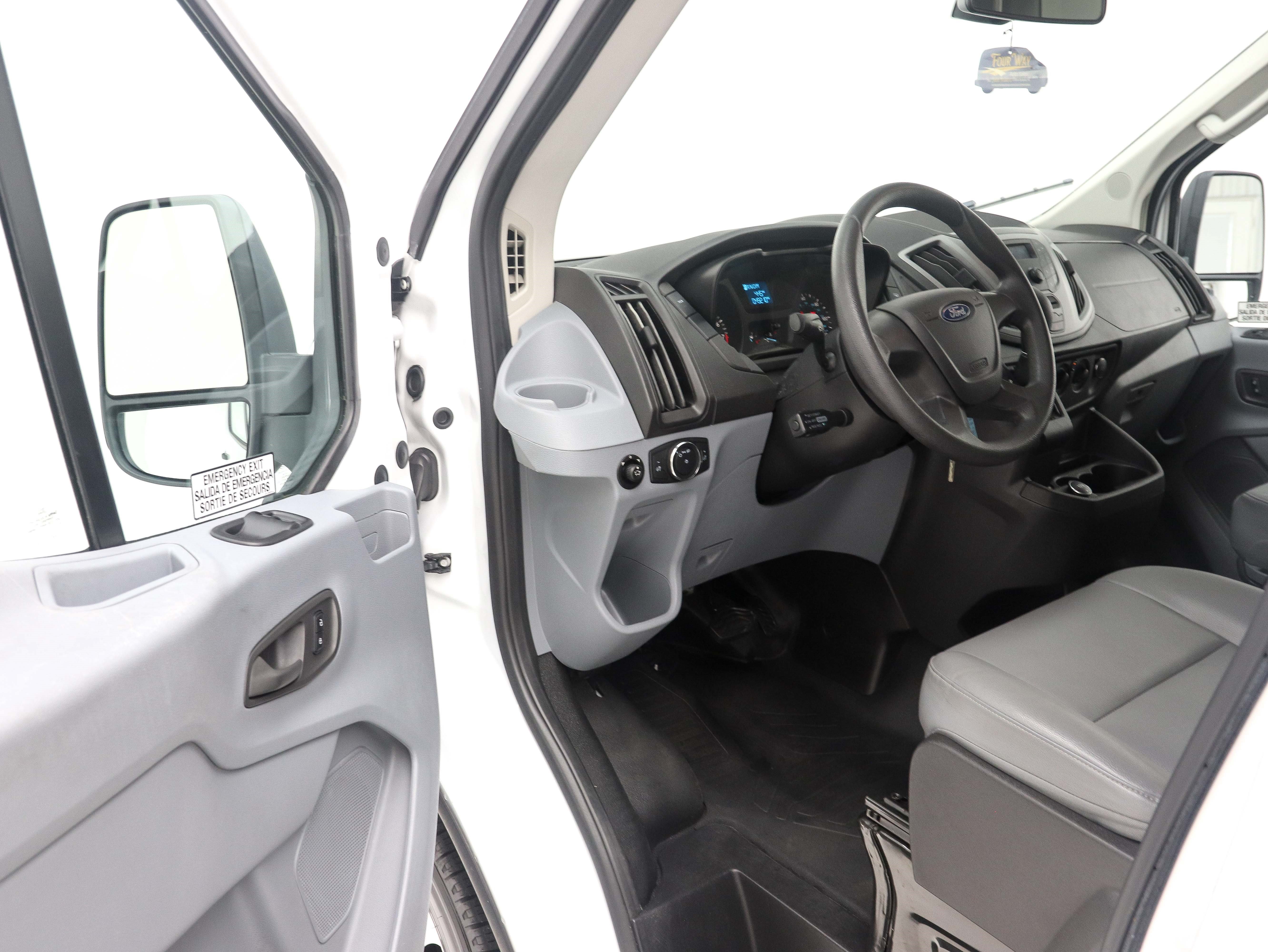 Used 2019 Ford Transit 350 XL RWD image 30