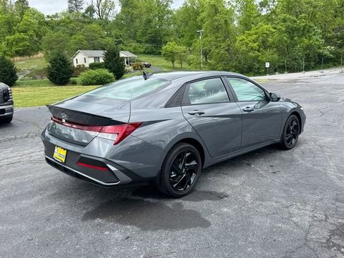 New 2026 Hyundai Elantra Sport FWD image 3