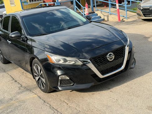 Used 2022 Nissan Altima 2.5 SV FWD image 3