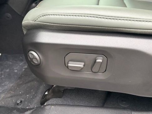 New 2026 Jeep Gladiator Mojave image 16