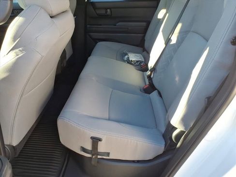 New 2025 Toyota Tacoma SR5 image 5