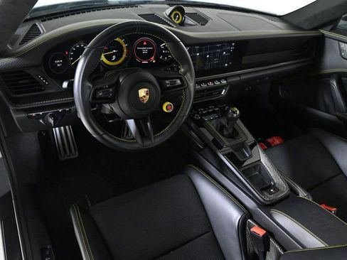 Used 2023 Porsche 911 GT3 image 4