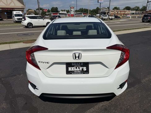 Used 2017 Honda Civic LX image 4