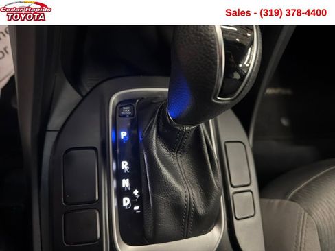 Used 2017 Hyundai Santa Fe Sport image 23