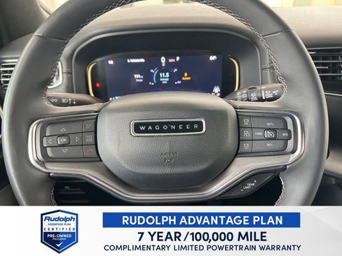 Used 2023 Jeep Wagoneer Series II image 46