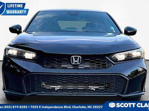Used 2025 Honda Civic Sport image 2