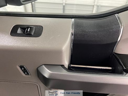 Used 2020 Ford F150 XLT RWD image 32