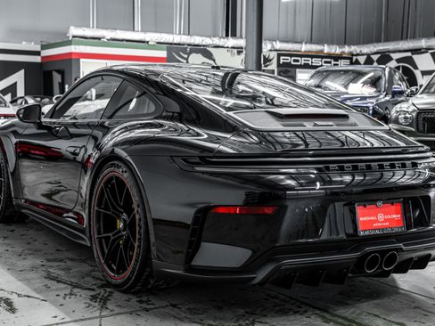 Used 2026 Porsche 911 GT3 RWD image 6