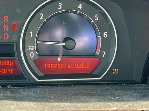 Used 2007 BMW 750Li image 37