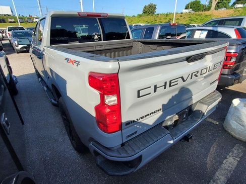Used 2024 Chevrolet Silverado 1500 Custom w/ Turbomax Blackout Package AWD/4WD image 8