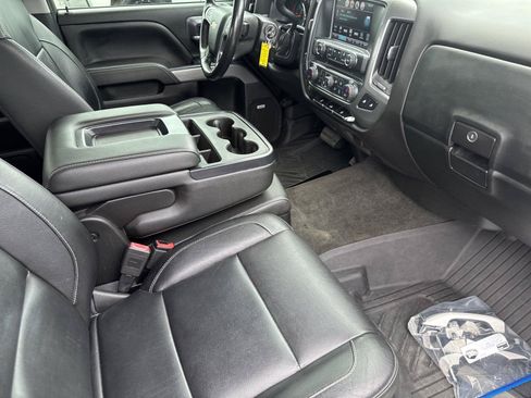 Used 2018 Chevrolet Silverado 1500 LT w/ All Star Edition AWD/4WD image 33