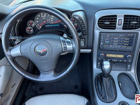 Used 2007 Chevrolet Corvette Convertible w/ Preferred Equipment Group image 15