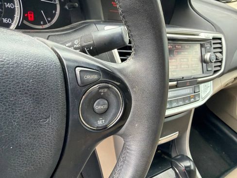 Used 2015 Honda Accord EX-L image 20