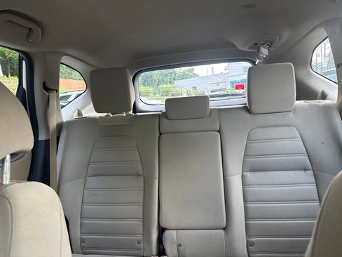 Used 2018 Honda CR-V LX image 11