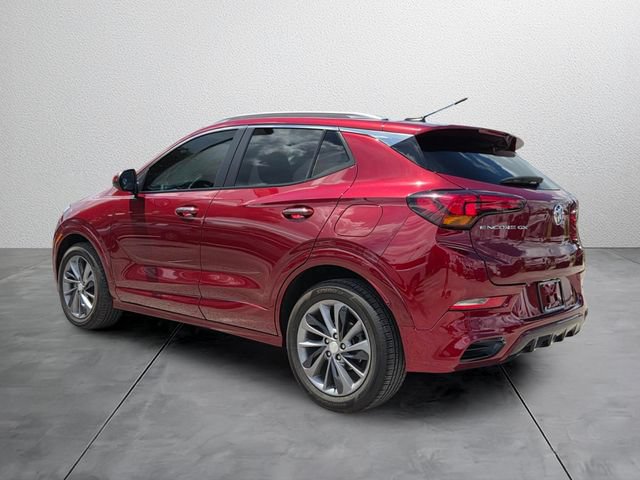 Used 2023 Buick Encore GX Select w/ Sport Touring Package FWD image 3