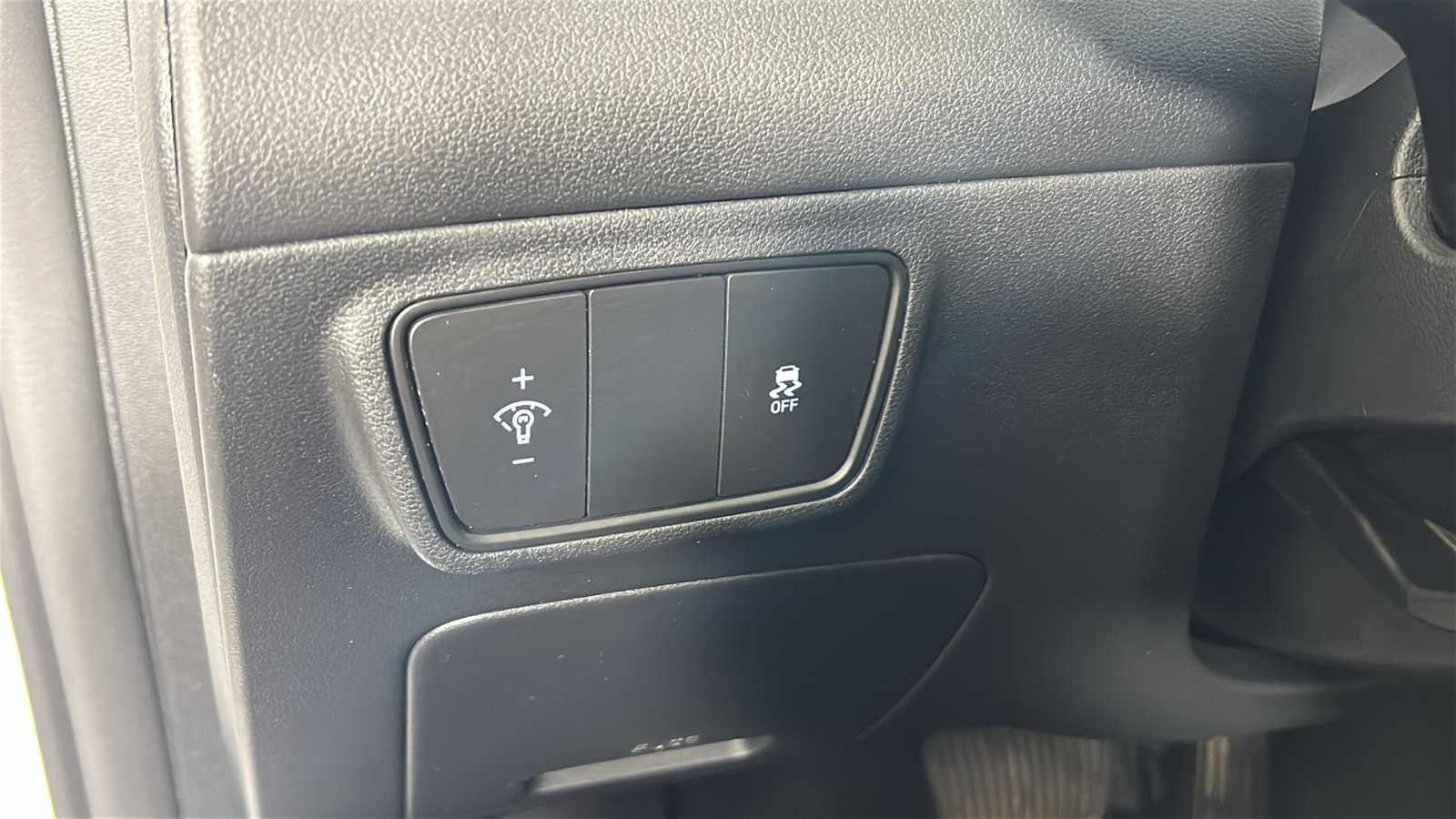 Certified 2024 Hyundai Tucson SE AWD/4WD image 25