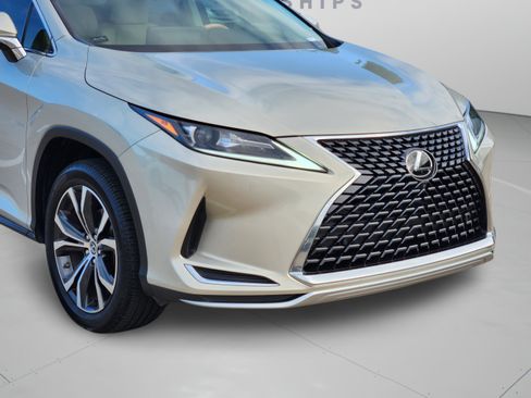 Used 2020 Lexus RX 350L FWD w/ Premium Package image 32