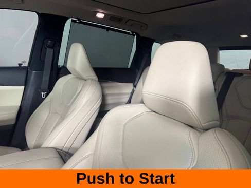 Used 2023 INFINITI QX60 Luxe w/ Cargo Package AWD/4WD image 12