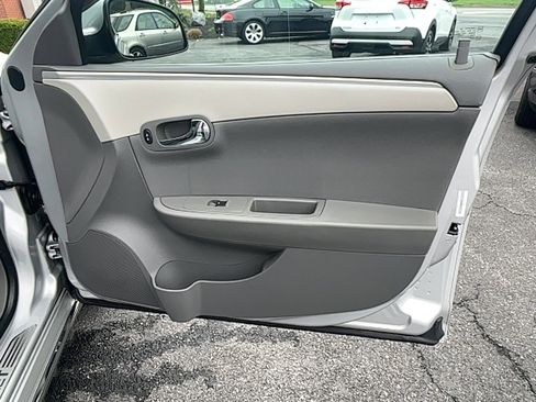 Used 2011 Chevrolet Malibu LT w/ Power Convenience Package image 22