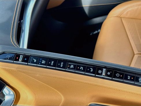 Used 2020 Chevrolet Corvette Stingray Preferred Conv w/ 2LT Preferred Equipment Group RWD image 18