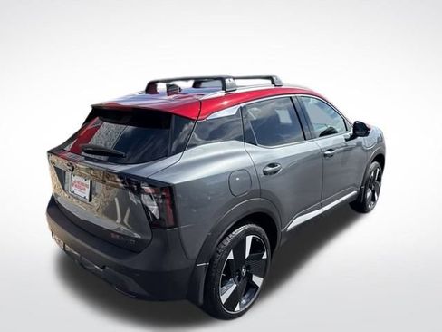 New 2026 Nissan Kicks SR w/ SR Premium Package image 6