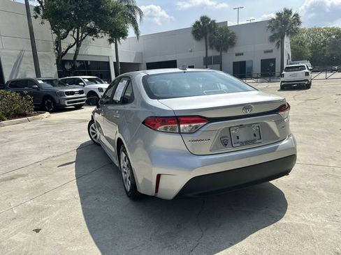 Used 2024 Toyota Corolla LE FWD image 37