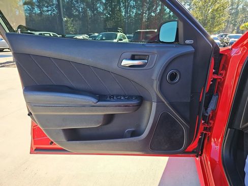 Used 2023 Dodge Charger R/T w/ Blacktop Package image 30