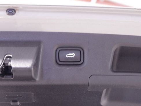 Used 2023 Hyundai Santa Fe SEL image 21