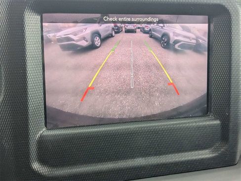 Used 2018 Jeep Wrangler Unlimited Sahara w/ Cold Weather Group image 21