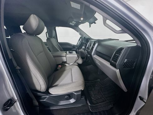 Used 2018 Ford F150 XLT image 29