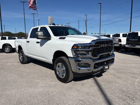 New 2026 RAM 2500 Tradesman w/ Chrome Appearance Group image 15