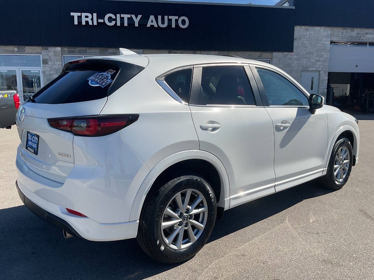 Used 2025 MAZDA CX-5 AWD 2.5 S w/ Preferred Package image 7