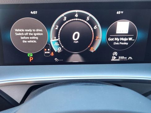 New 2026 Volkswagen Tiguan SE R-Line image 16