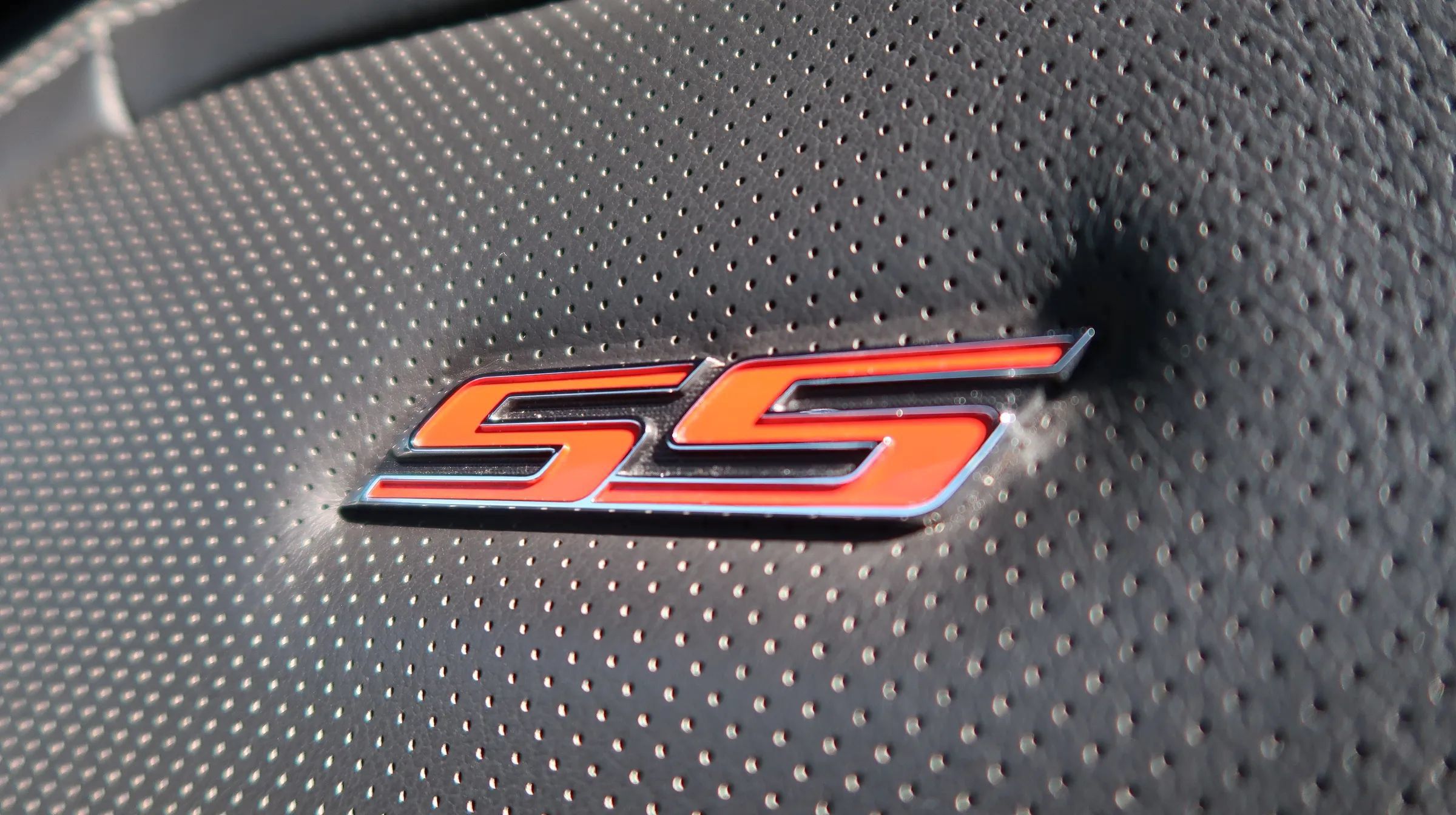 Used 2021 Chevrolet Camaro SS RWD image 27