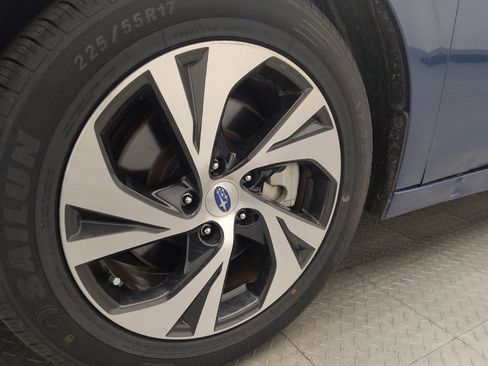 Used 2022 Subaru Legacy Premium AWD/4WD image 31