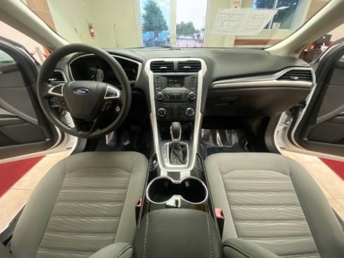 Used 2016 Ford Fusion S image 19