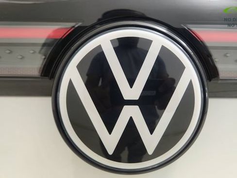 Used 2023 Volkswagen ID.4 Pro S Plus AWD/4WD image 34