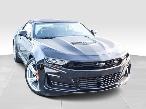 Used 2023 Chevrolet Camaro SS RWD image 2