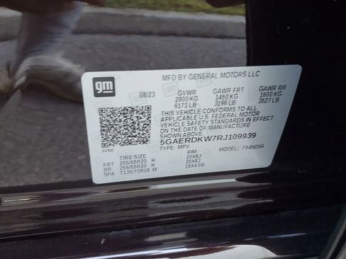 Certified 2024 Buick Enclave Avenir w/ Avenir Technology Package image 31