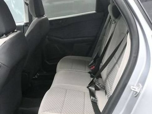 Used 2022 Ford Escape SE w/ Convenience Package AWD/4WD image 10